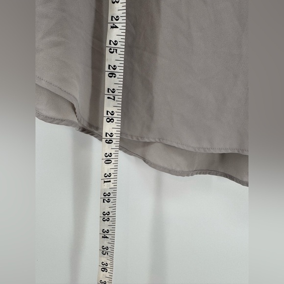 Torrid Harper Gray Button Down Feather Blouse Size 3 - Picture 4 of 6